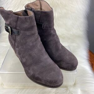 DANSKO HARLTLEY CHOCOLATE NUBUK BOOTS SIZE 40- 10US WOMAN